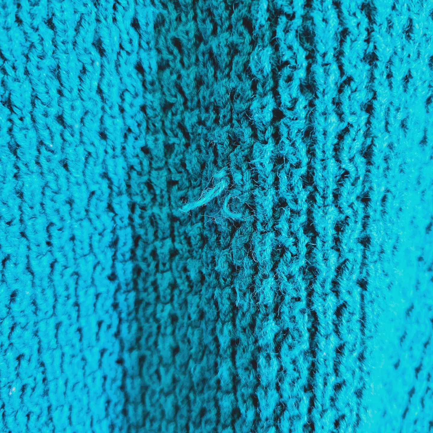 80s Deep V-Neck Sweater (L)