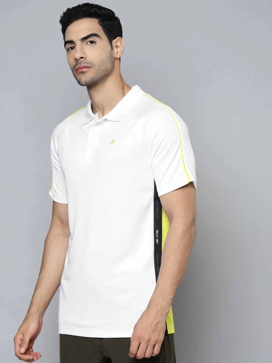 Alcis Men White Yellow Colourblocked Polo Collar Slim Fit T-shirt