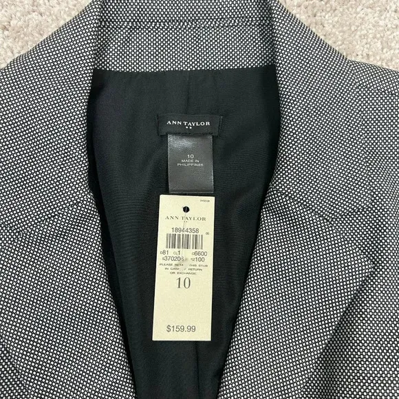 Ann Taylor Factory Blazer Womens Size 10 Black and White Jacket Career Ladies
