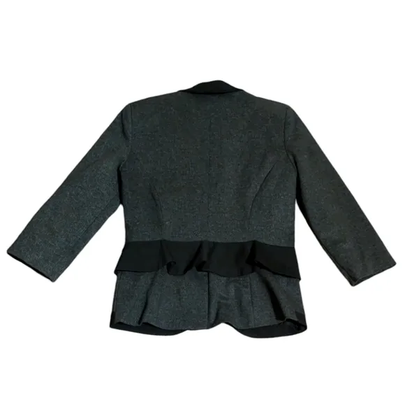 Anthropologie Cartonnier Gray Peplum Blazer Fitted W Black Trim, Size 4 Office