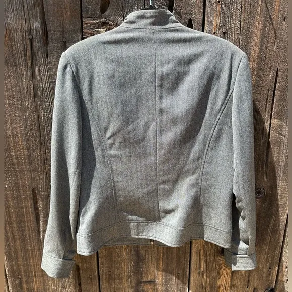Apostrophe Gray Sophisticated Blazer Jacket