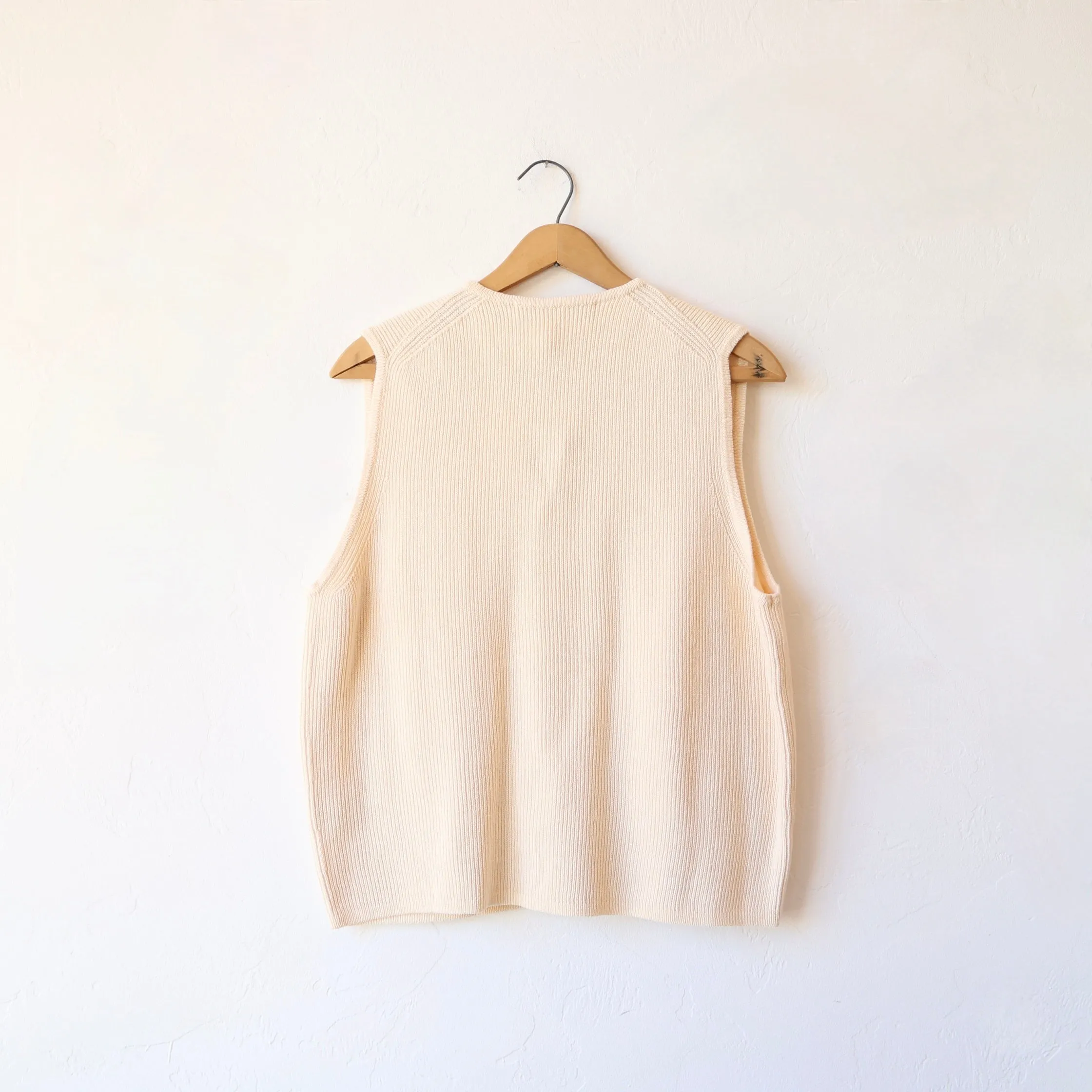 Aseedonclöud Tea Garden Vest - Cream