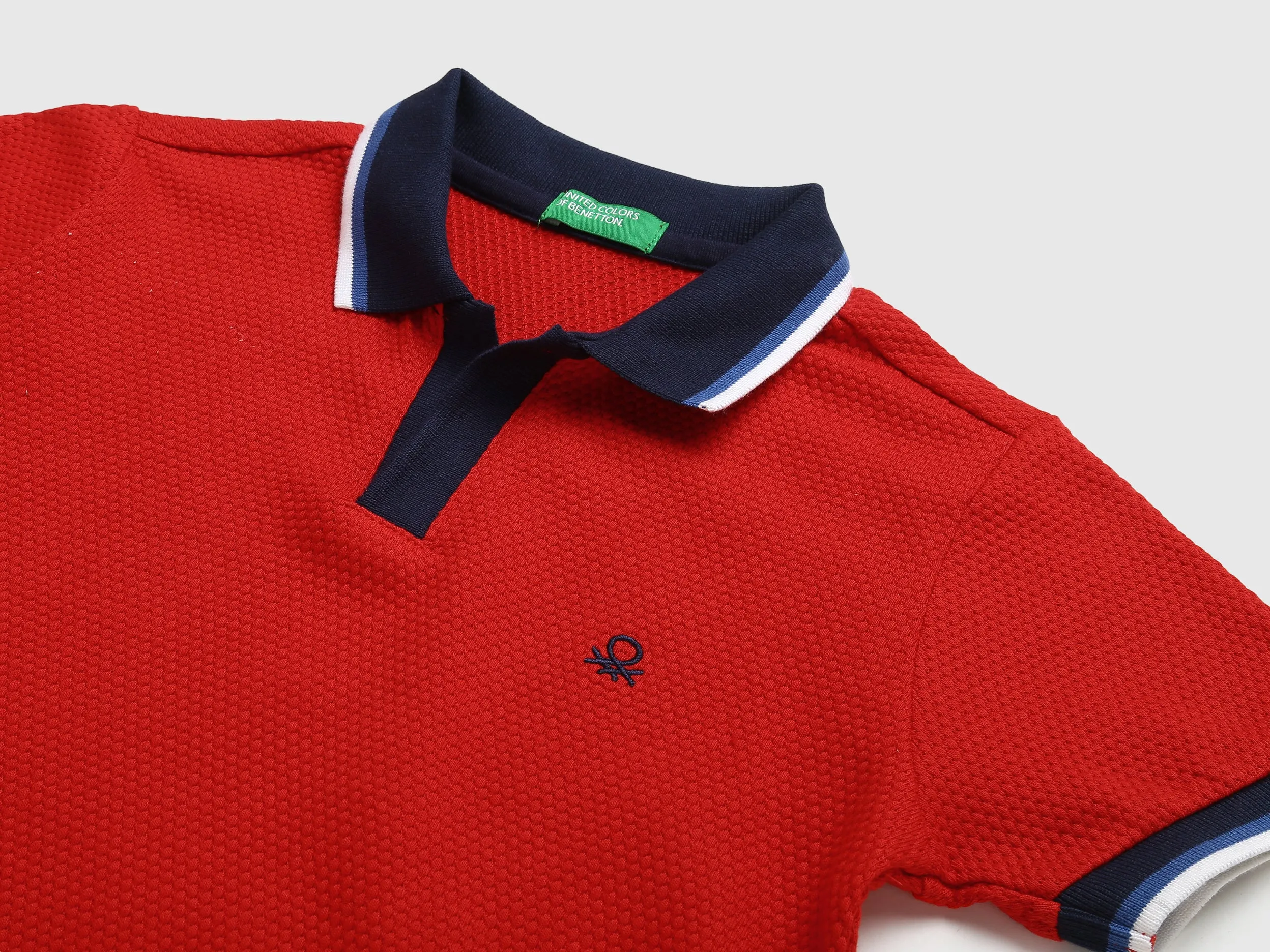 Boys Textured T-shirt