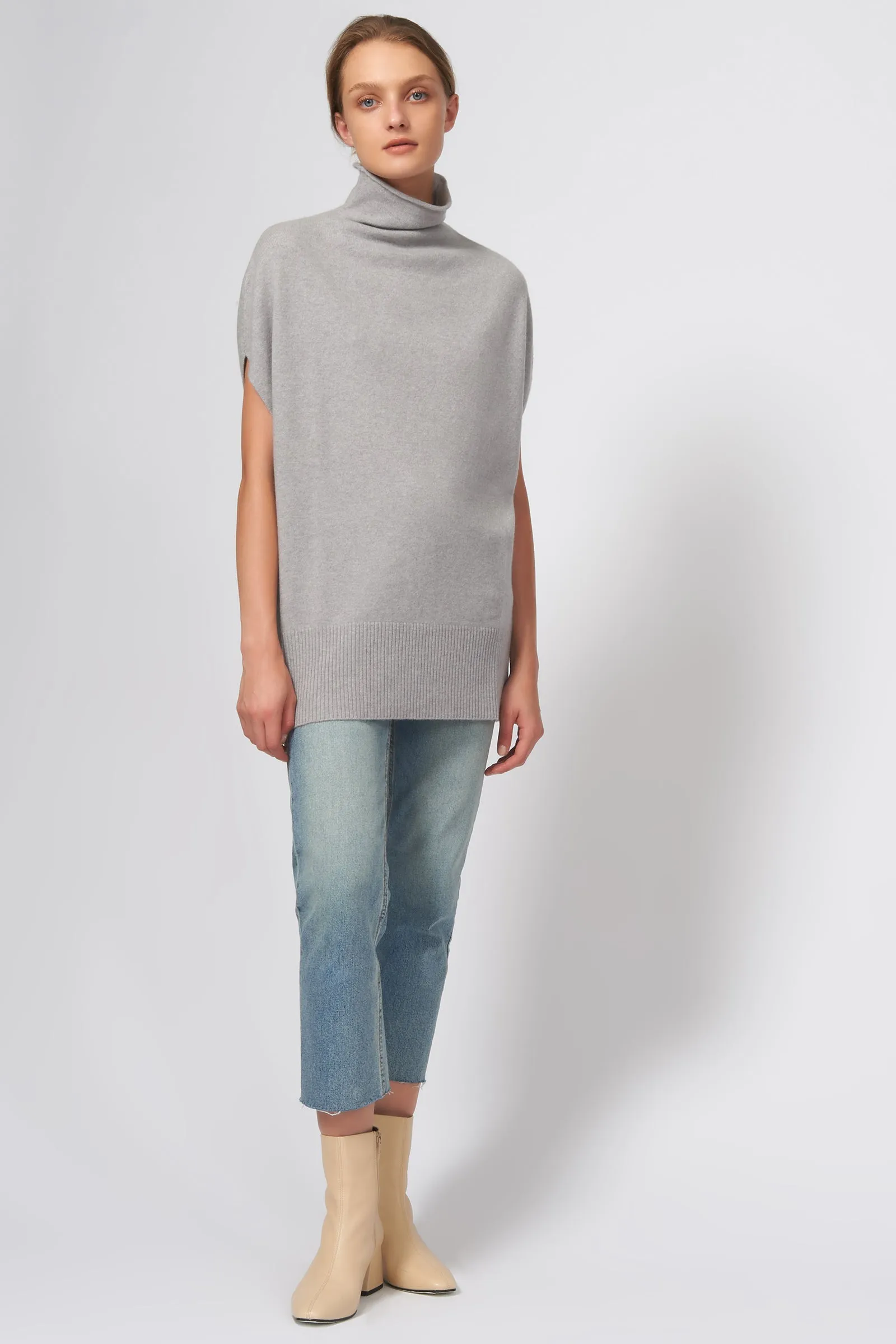Cashmere Funnelneck - Heather Grey