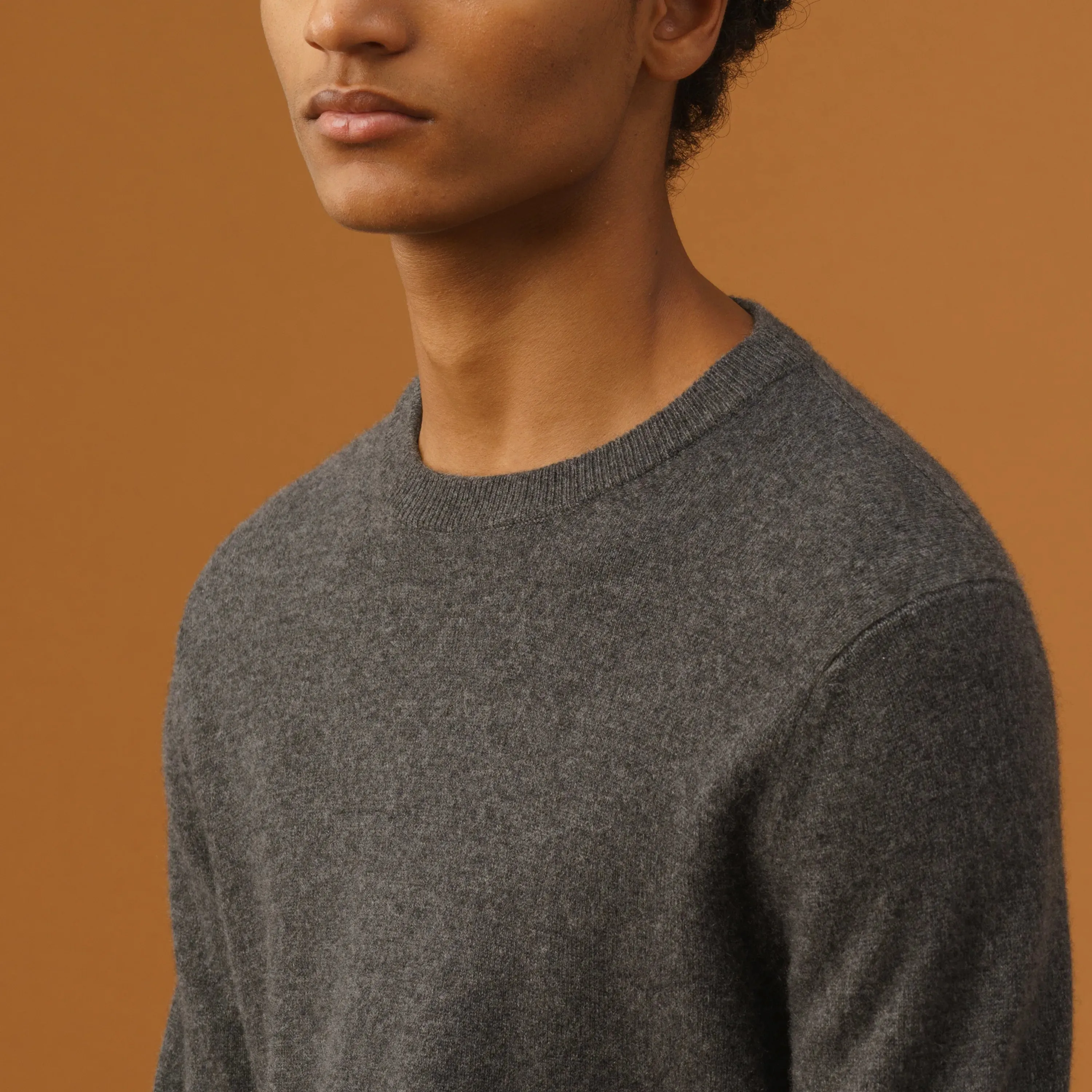 CASHMERE SWEATER