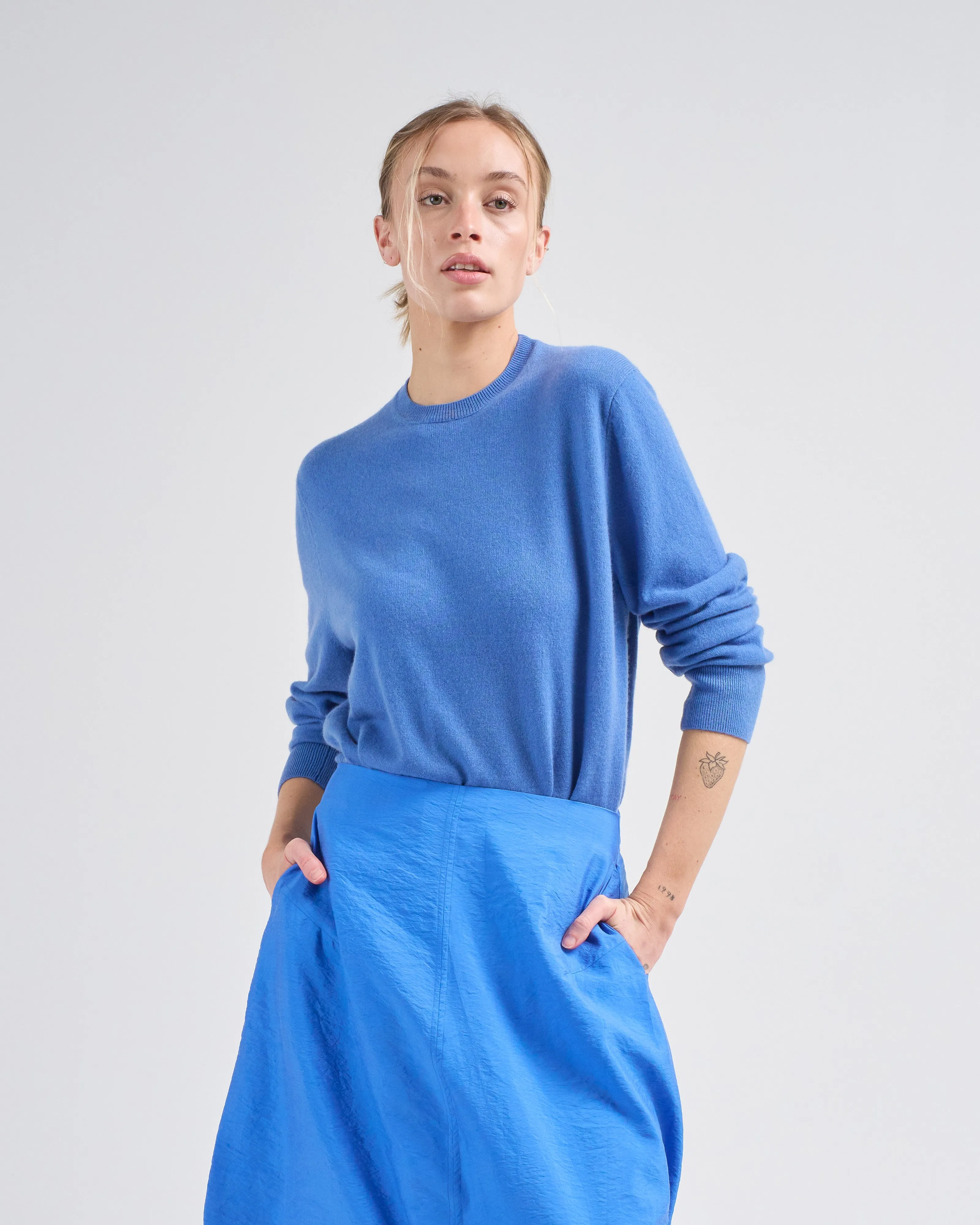 crew neck cashmere knit
