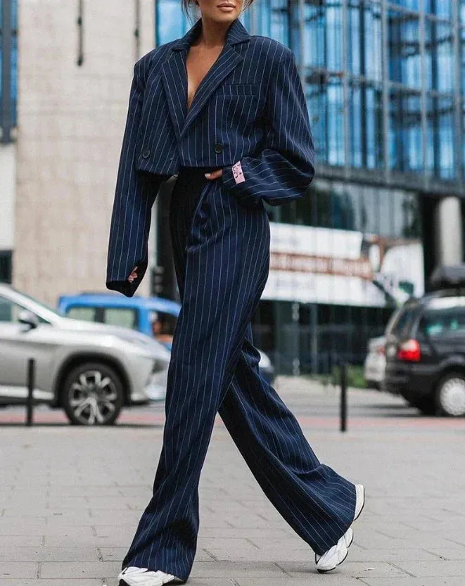 Cropped Blazer Ella™ | Women's Pinstripe Trouser Suit | Double-Breasted, Wide-Leg, High-Waist Design