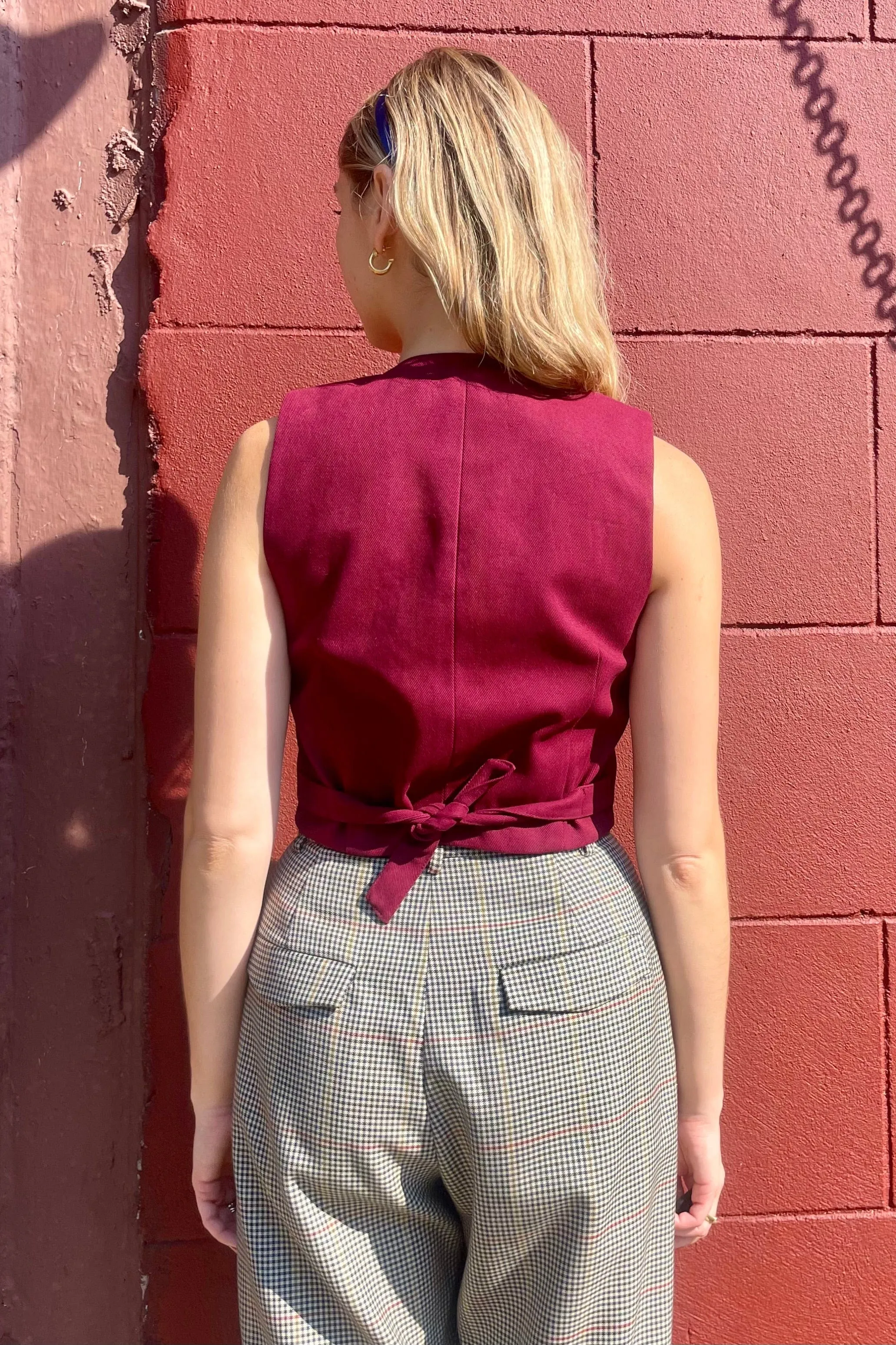 Diane Vest in Cotton Twill - Wine