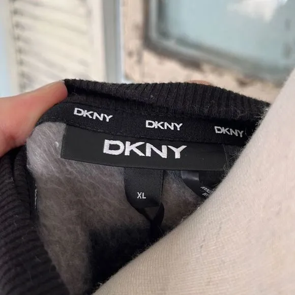 DKNY Womens Fleece Sweater Animal Print Crewneck Light Grey Size Extra Large NWT