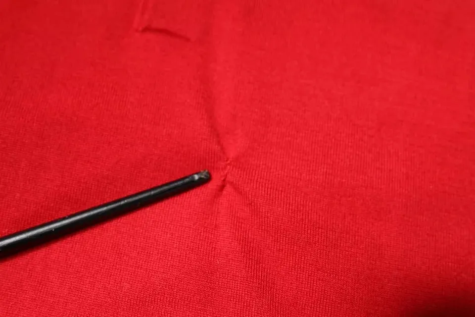 Dolce & Gabbana Red Cashmere Collared Pullover Sweater