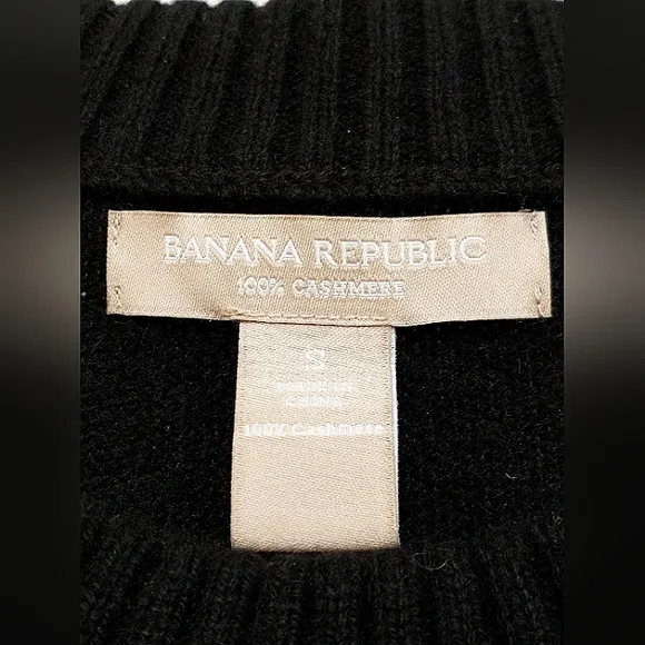 Excellent Used Condition Banana Republic 100% Cashmere Black Tab-Sleeve Sweater