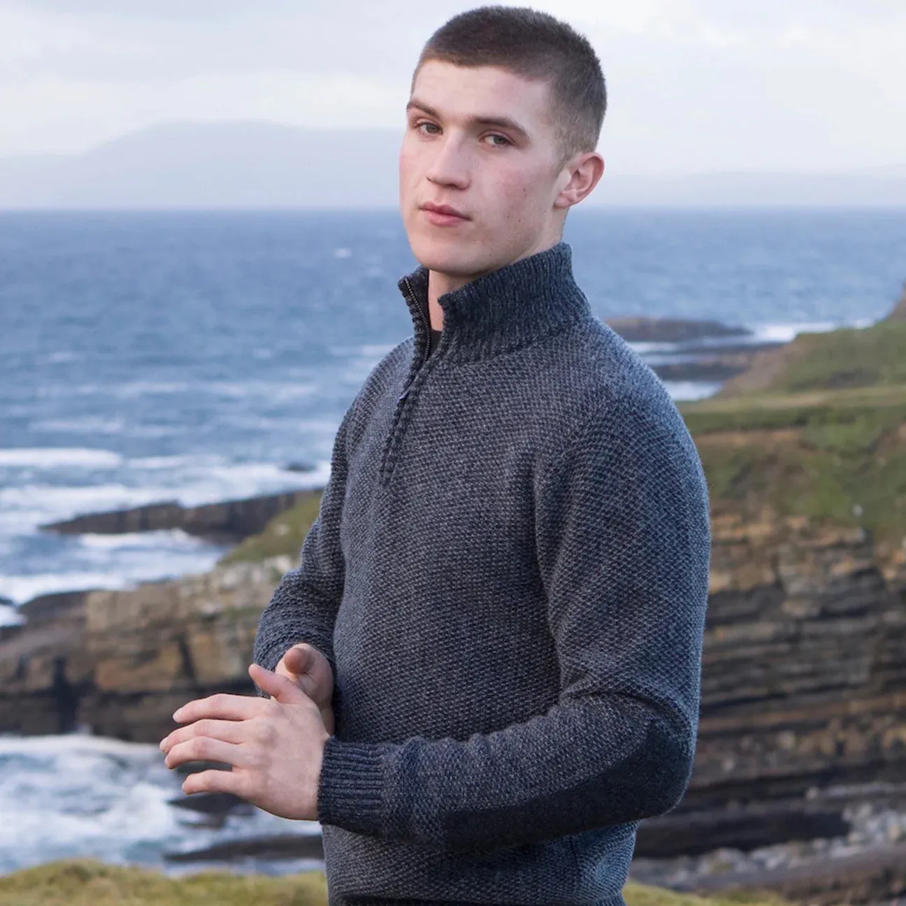 Fisherman Out of Ireland Gents Short Zip Geelong Sweater