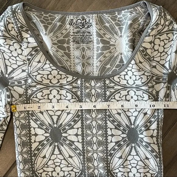 Free People Grey Jacquard Printed Long Sleeve Bodycon Dress - Size XS/S