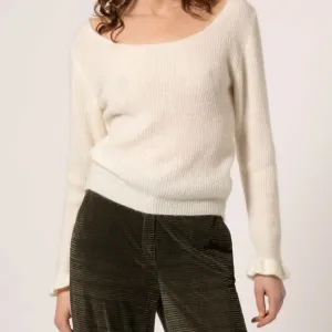 Frnch Cashmere sweater. NWT. Cream. Sz S/M