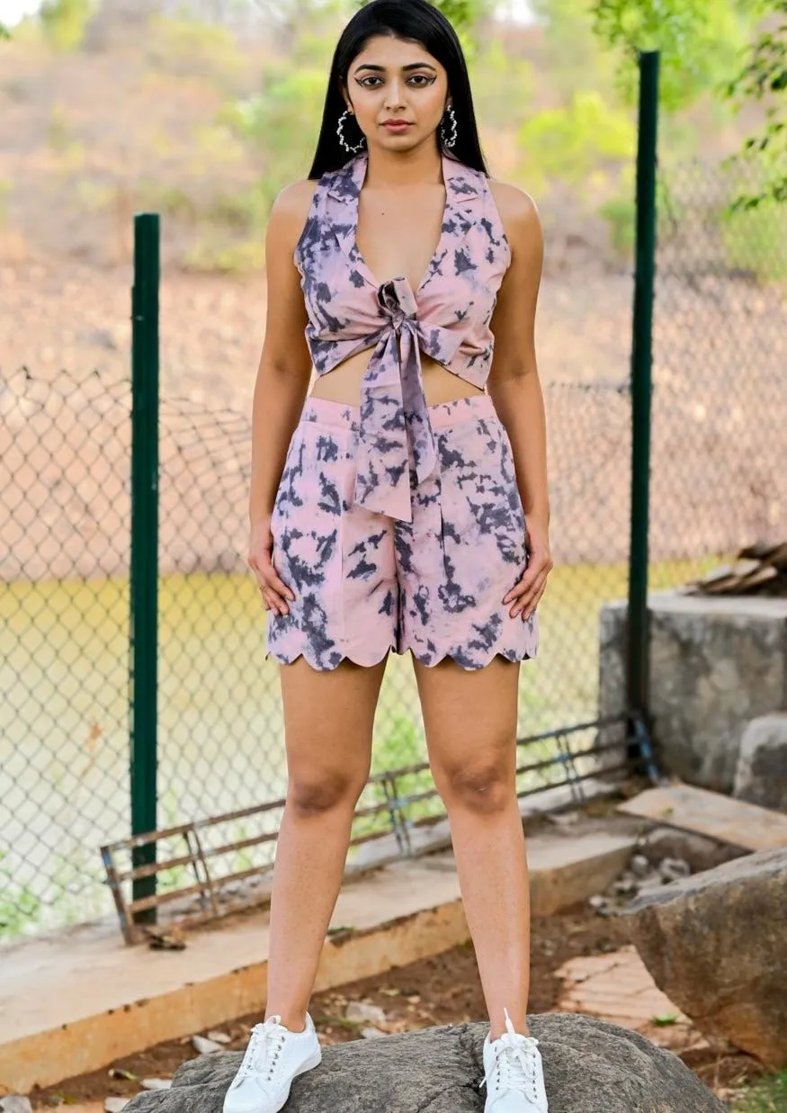 Heather Scalloped Shorts