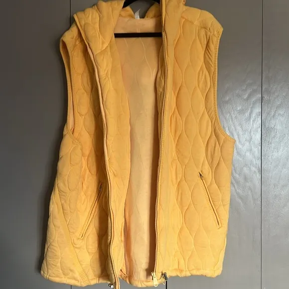 🎀HP🎀 FP Movement Dream Big Quilted Vest