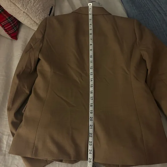 J. Crew Schoolboy Blazer Jacket Neutral Tan Caramel Size 8 with Button Detail