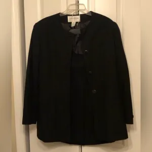 Jones New York suit size 14 (blazer   skirt)