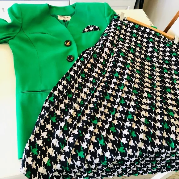 Kasper for ASL Vintage 2 Piece Skirt Suit, Women’s 10 Green w/ Houndstooth Skirt