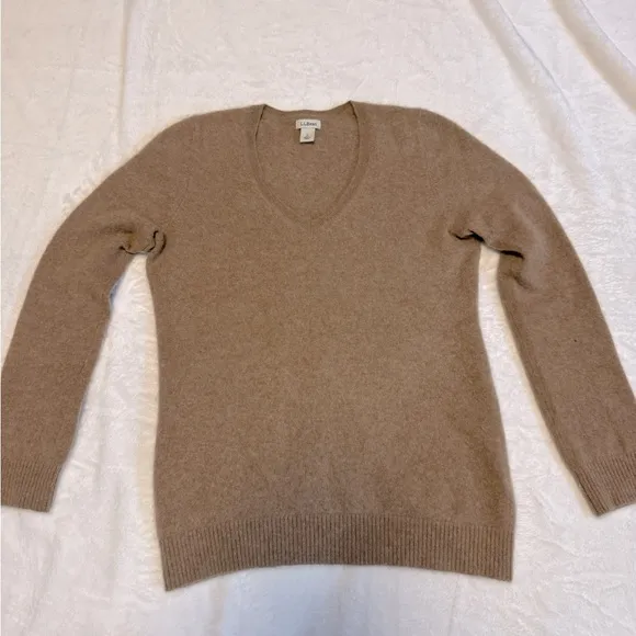 L. L. Bean Brown 100% Cashmere Sweater