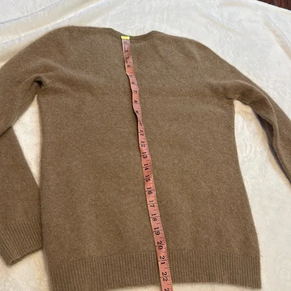 L. L. Bean Brown 100% Cashmere Sweater
