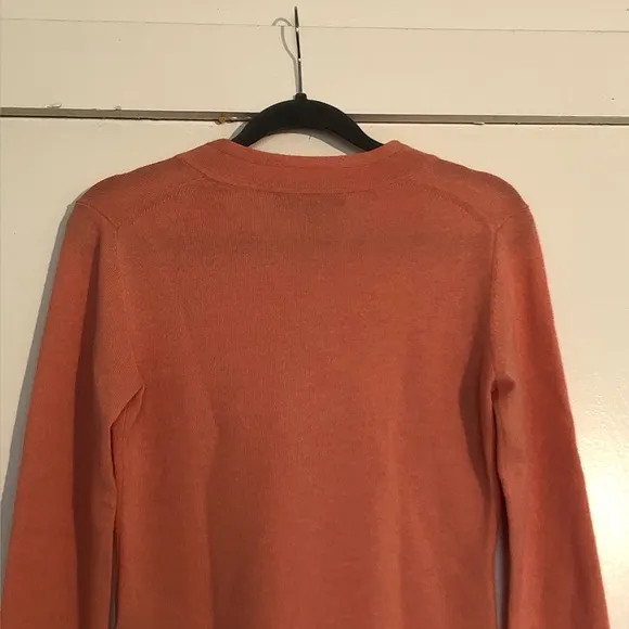 Lafayette 148 NY V-Neck Cashmere Petite Sweater