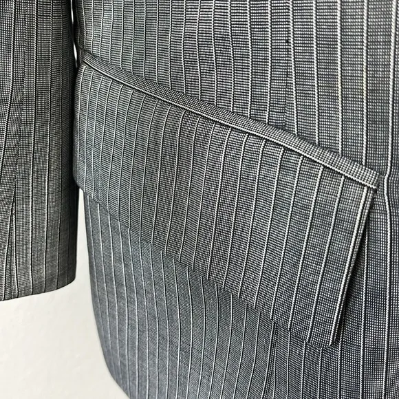 Lafayette 148 Wool Blazer Gray Pinstripe 3/4 Sleeve One-Button Closure Jacket 12