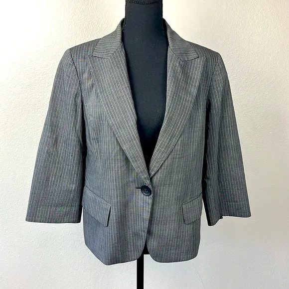 Lafayette 148 Wool Blazer Gray Pinstripe 3/4 Sleeve One-Button Closure Jacket 12