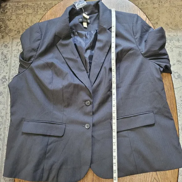 Lane Bryant Gray Pinstripe Two Button Blazer Suit Jacket Size Women's 26 NEW