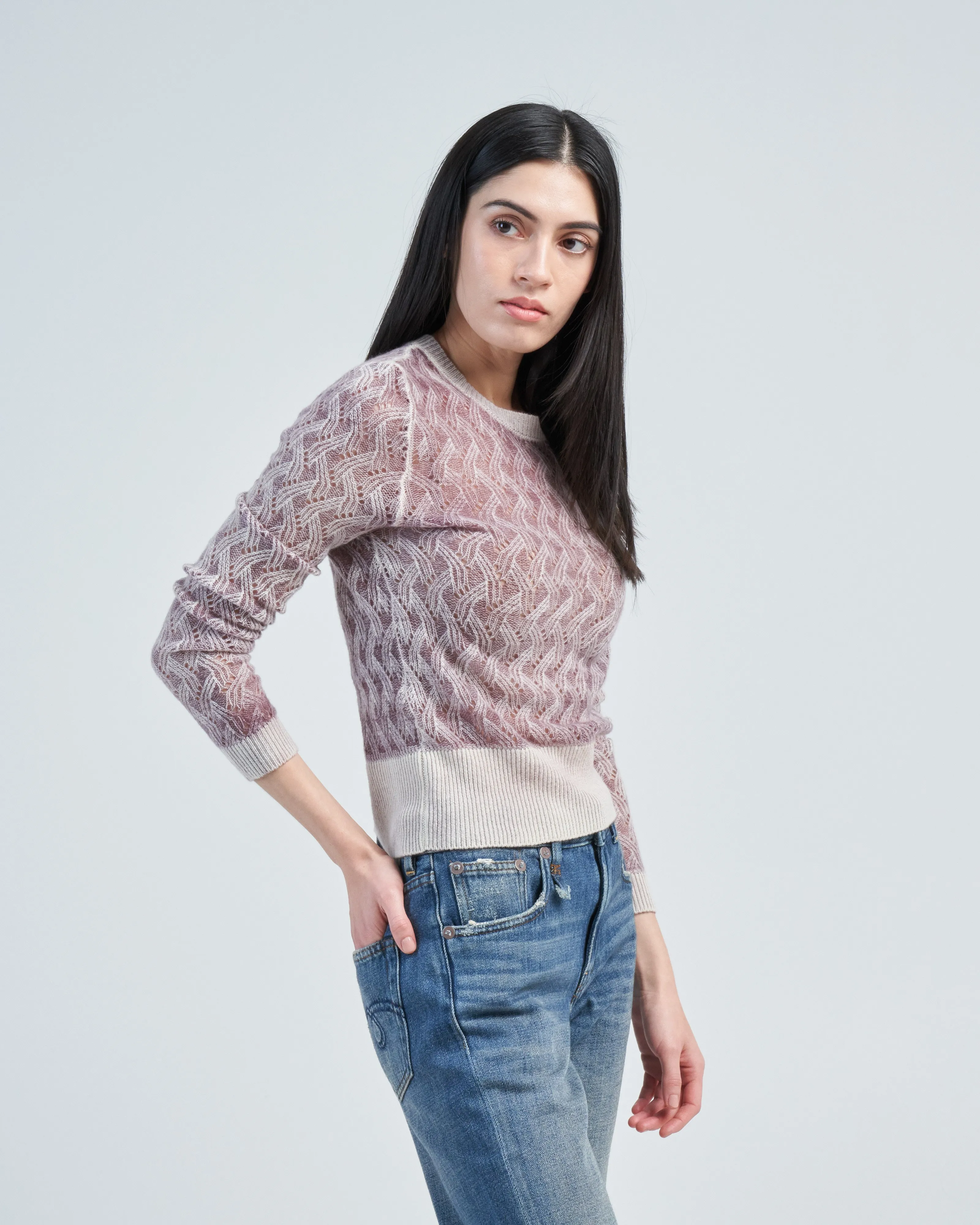 light lace stitch round neck pullover