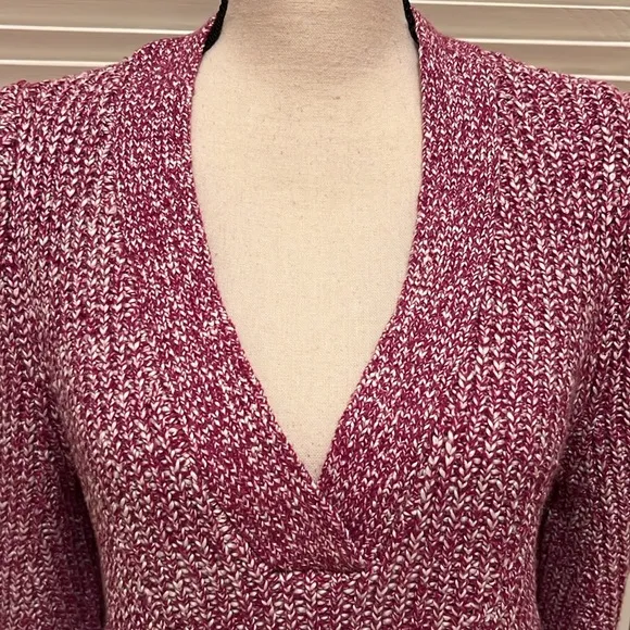 Loft Marled Ribbed V Neck Sweater in Light Fresh Magenta, Size Medium