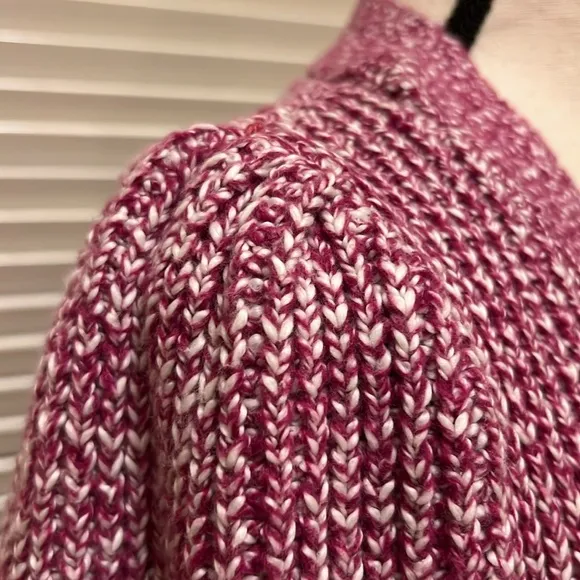Loft Marled Ribbed V Neck Sweater in Light Fresh Magenta, Size Medium