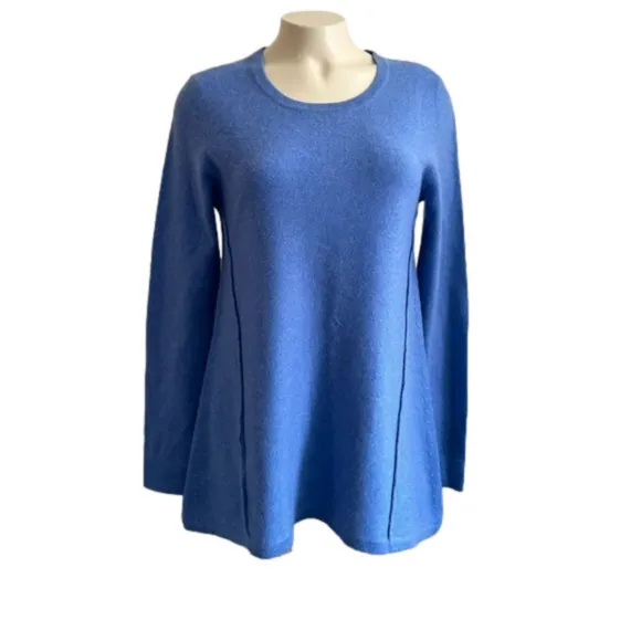 Lord &amp; Taylor 100% Cashmere blue  Sweater S/P