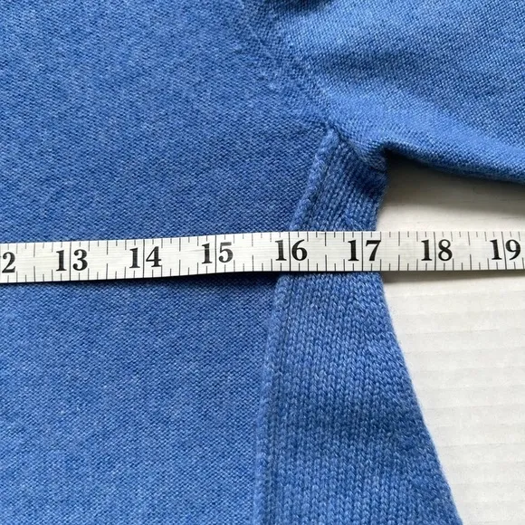 Lord &amp; Taylor 100% Cashmere blue  Sweater S/P