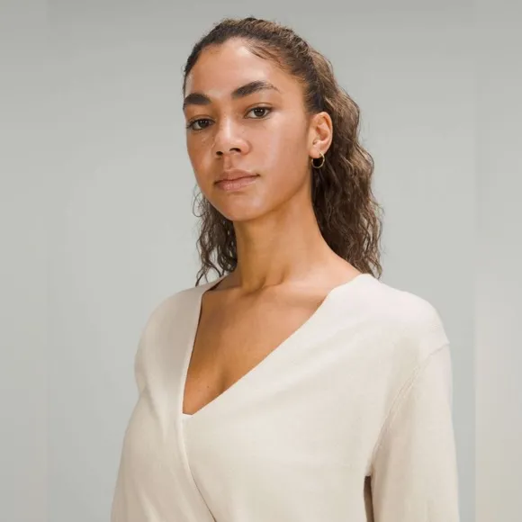 Lululemon Crossover Ribbed Waist Sweater-White Opal-95% Org Cotton|5% Cashmere