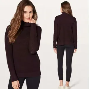 Lululemon Warm &amp; Restore Sweater 100% Merino Wool Black Cherry Purple Red Size 8