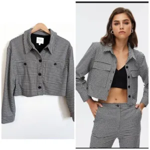 Maison d’Amelie Paris houndstooth crop blazer size large
