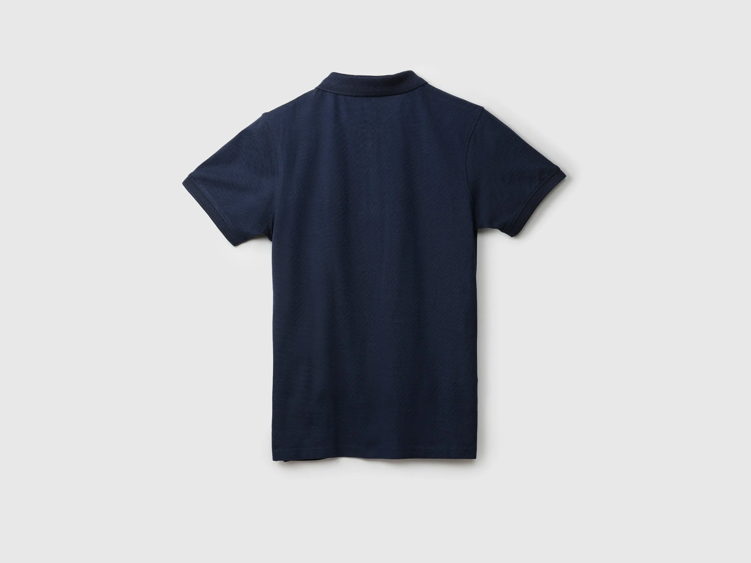 Men Solid Polo Collar T-shirt