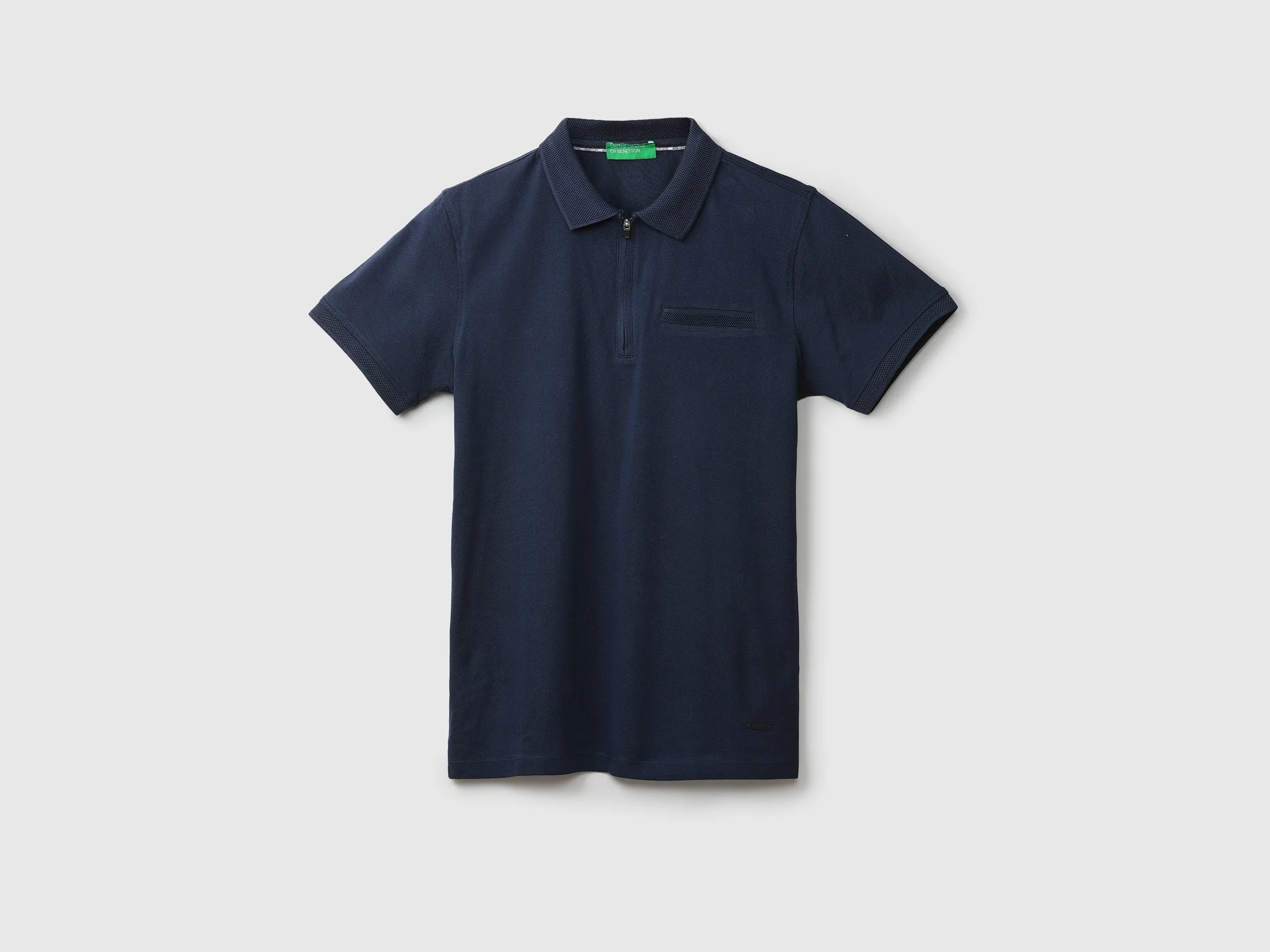 Men Solid Polo Collar T-shirt