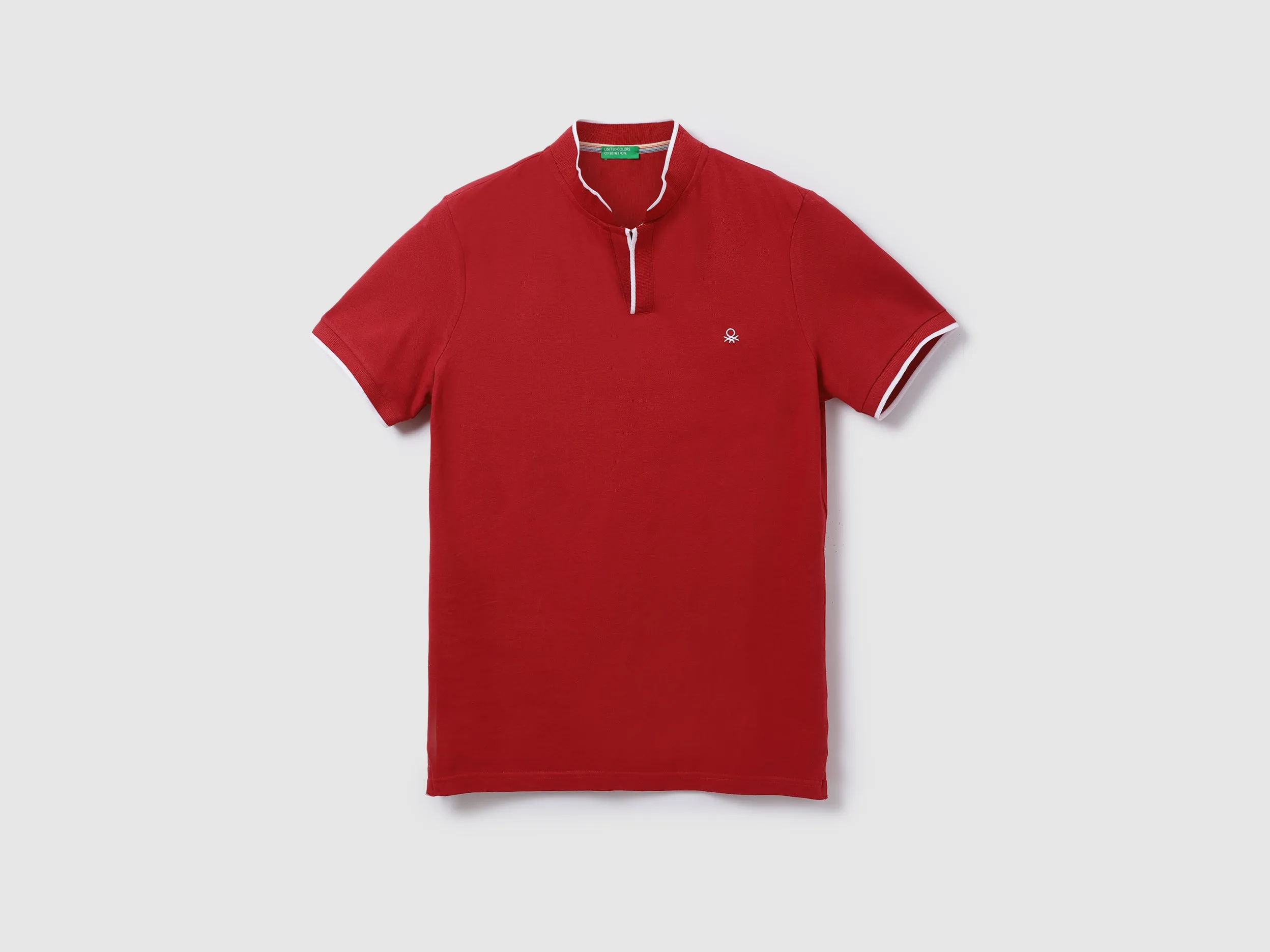 Men Solid Polo Neck Polo T-Shirt
