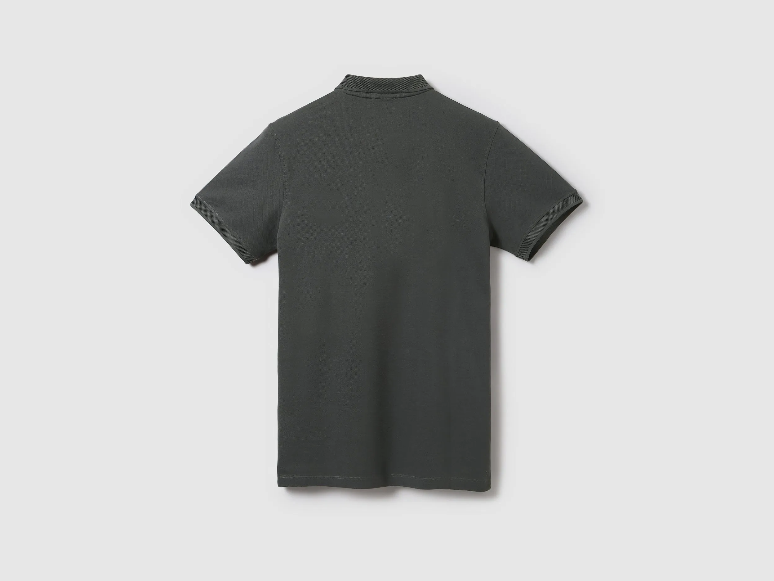 Men Solid Polo Neck Polo T-Shirt