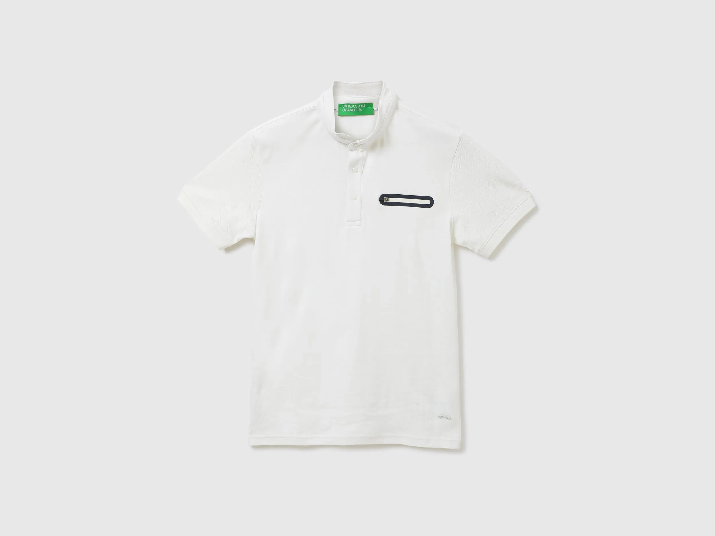 Men Solid Polo Neck Polo T-Shirt