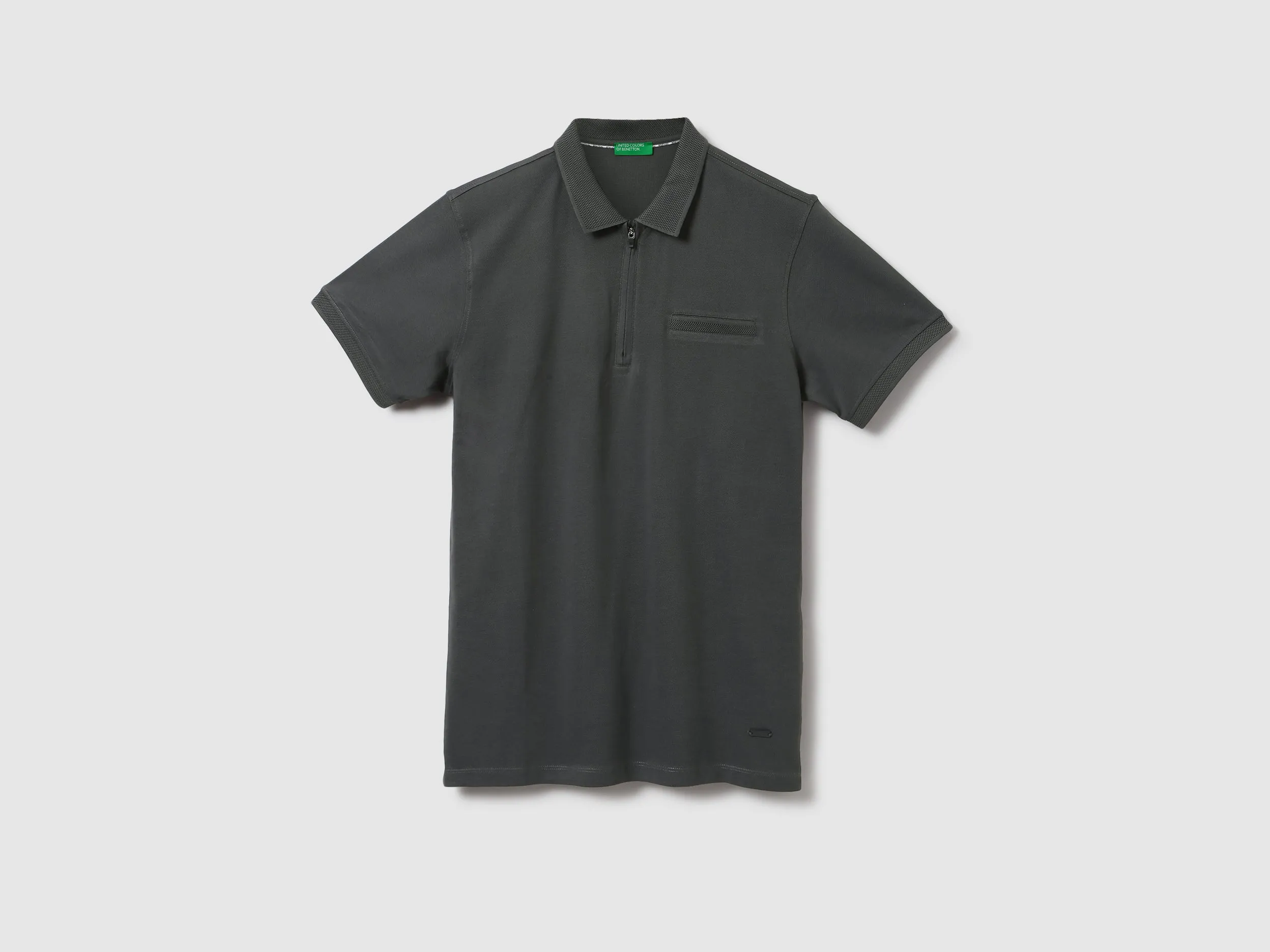 Men Solid Polo Neck Polo T-Shirt