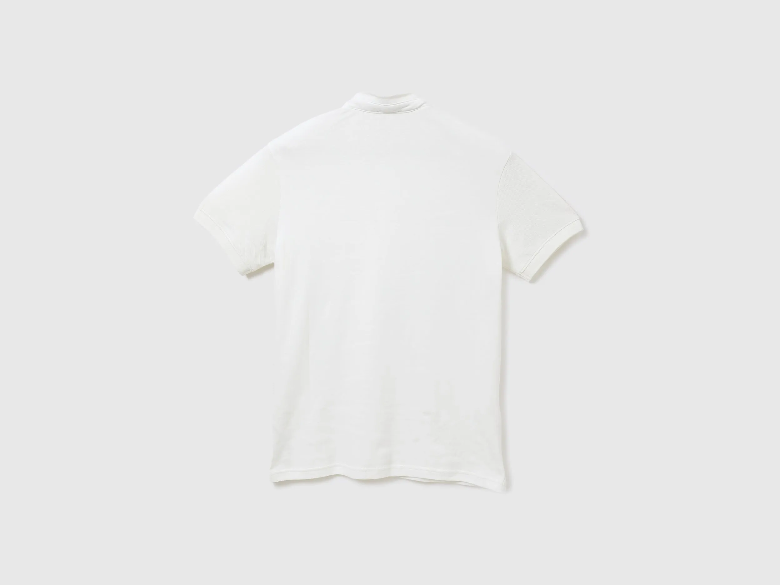 Men Solid Polo Neck Polo T-Shirt