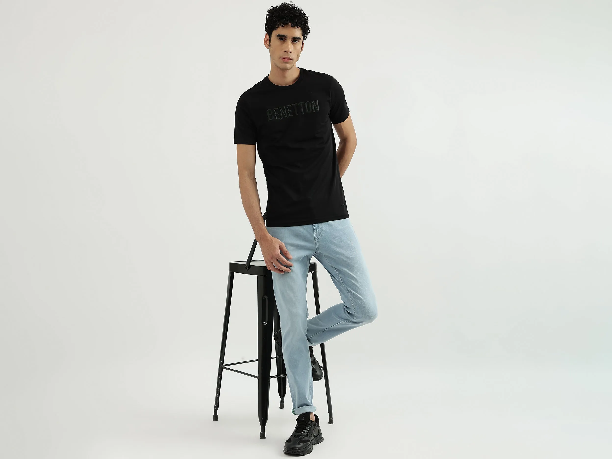 Men Solid Skinny Fit Jeans
