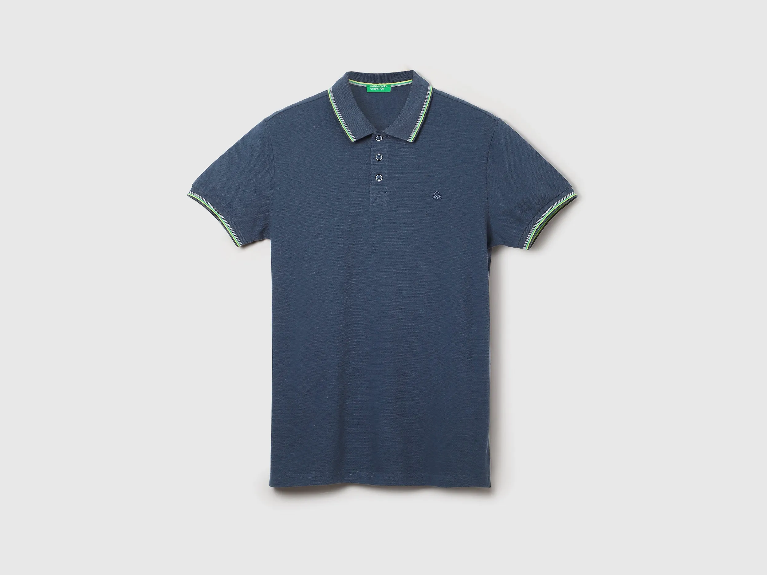 Men Solid T-shirt