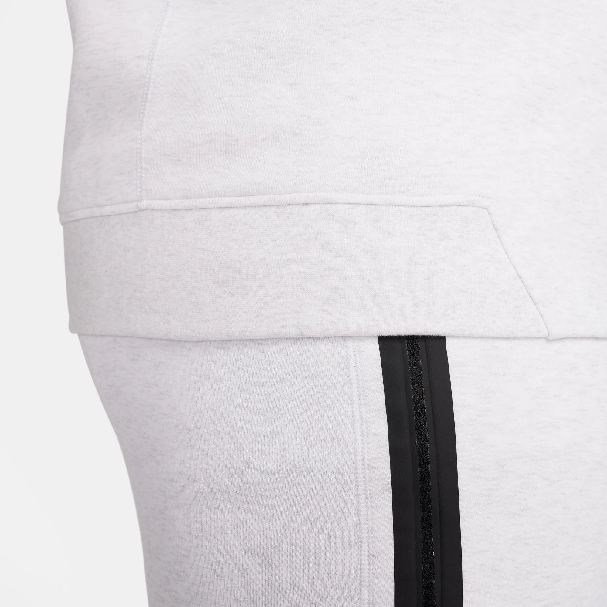 Men's 1/2-Zip Sweatshirt (FB7998-051)