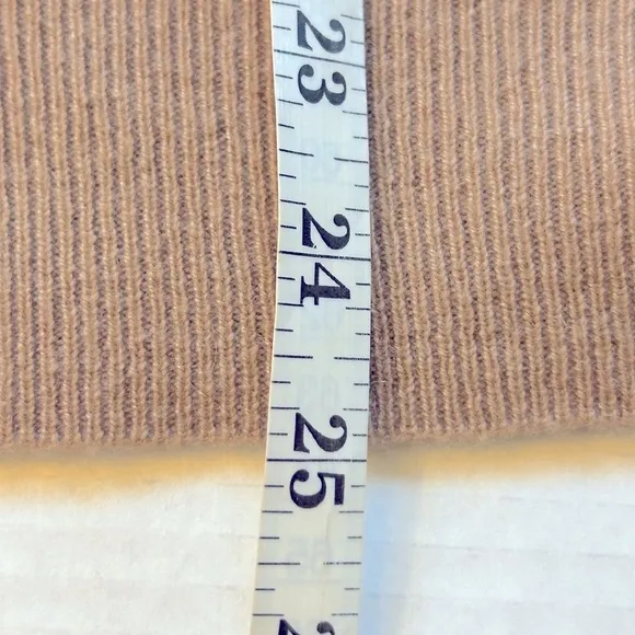Naadam 100% Cashmere V-neck Camel Brown sweater MED as is(minor pilling)