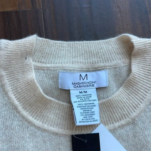 New Magaschoni 100% Cashmere Striped Sweater