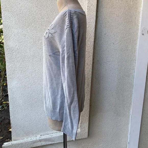 New York &amp; Company beautiful gray sweater with embroidered snowflakes and studs